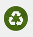 Grünes Recycling-Symbol mit drei sich umschlingenden Pfeilen.
